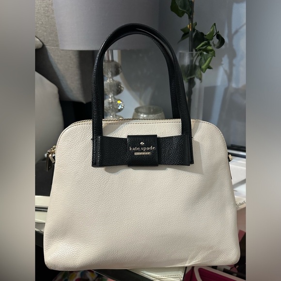 Kate Spade Bow Handbag - Picture 1 of 7